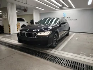 BMW 5 Series 2024 купить из Китая, цена 5 631 000 ₽ — Suifenhe Auto