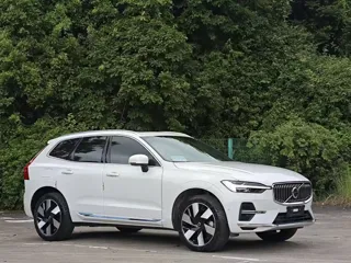 Volvo XC60 2024 купить из Китая, цена 5 477 000 ₽ — Suifenhe Auto