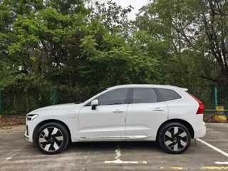 Volvo XC60 2024 купить из Китая, цена 5 477 000 ₽ — Suifenhe Auto
