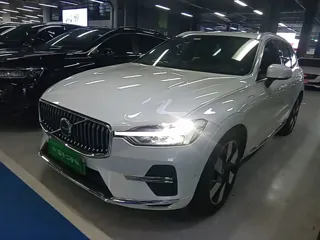 Volvo XC60 2024