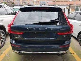 Volvo XC60 2024 купить из Китая, цена 5 757 000 ₽ — Suifenhe Auto
