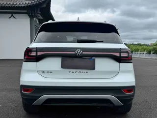 Volkswagen Tacqua 2022 купить из Китая, цена 1 821 000 ₽ — Suifenhe Auto