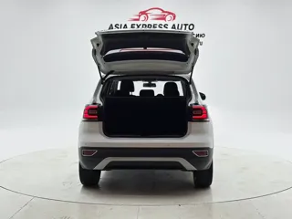 Volkswagen Tacqua 2023 купить из Китая, цена 1 736 000 ₽ — Suifenhe Auto