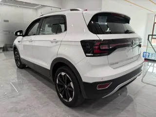 Volkswagen Tacqua 2022 купить из Китая, цена 1 666 000 ₽ — Suifenhe Auto