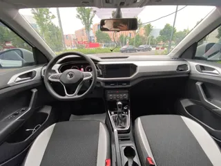 Volkswagen Tacqua 2023 купить из Китая, цена 1 810 000 ₽ — Suifenhe Auto