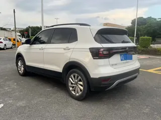 Volkswagen Tacqua 2021 купить из Китая, цена 1 396 000 ₽ — Suifenhe Auto