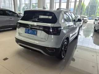 Volkswagen Tacqua 2025 купить из Китая, цена 1 929 000 ₽ — Suifenhe Auto