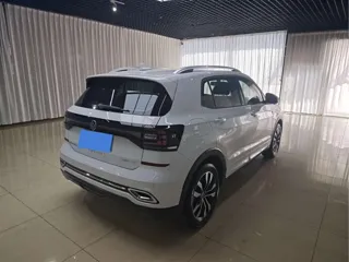 Volkswagen Tacqua 2022 купить из Китая, цена 1 649 000 ₽ — Suifenhe Auto