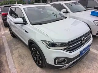 Volkswagen Tacqua 2021 купить из Китая, цена 1 448 000 ₽ — Suifenhe Auto