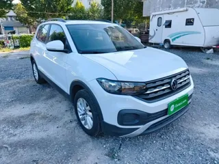 Volkswagen Tacqua 2023 купить из Китая, цена 1 284 000 ₽ — Suifenhe Auto