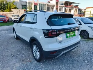 Volkswagen Tacqua 2023 купить из Китая, цена 1 284 000 ₽ — Suifenhe Auto