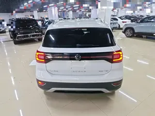 Volkswagen Tacqua 2023 купить из Китая, цена 1 313 000 ₽ — Suifenhe Auto