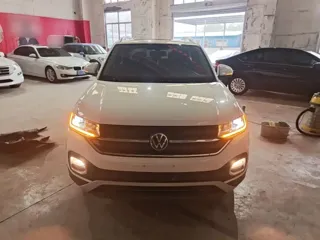 Volkswagen Tacqua 2021 купить из Китая, цена 1 481 000 ₽ — Suifenhe Auto