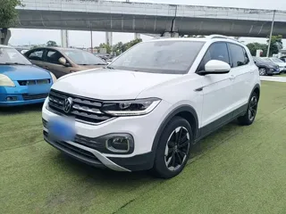 Volkswagen Tacqua 2024 купить из Китая, цена 1 594 000 ₽ — Suifenhe Auto