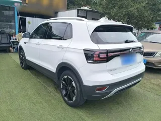 Volkswagen Tacqua 2024 купить из Китая, цена 1 594 000 ₽ — Suifenhe Auto