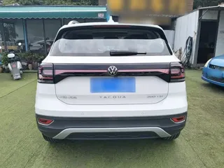 Volkswagen Tacqua 2024 купить из Китая, цена 1 594 000 ₽ — Suifenhe Auto