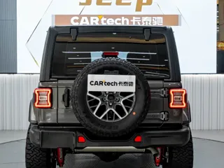 Jeep Wrangler 2025 купить из Китая, цена 8 603 000 ₽ — Suifenhe Auto