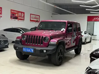 Jeep Wrangler 2024 купить из Китая, цена 5 671 000 ₽ — Suifenhe Auto