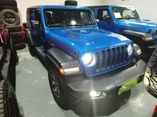 Jeep Wrangler 2024 купить из Китая, цена 6 327 000 ₽ — Suifenhe Auto