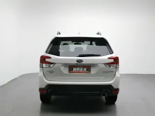 Subaru Forester 2021 купить из Китая, цена 2 369 000 ₽ — Suifenhe Auto