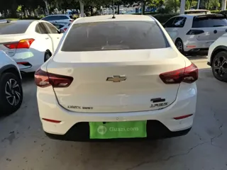 Chevrolet Cavalier 2021 купить из Китая, цена 1 042 000 ₽ — Suifenhe Auto