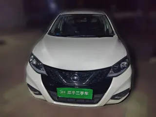 Nissan Tiida 2020 купить из Китая, цена 1 499 000 ₽ — Suifenhe Auto