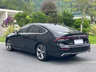 Honda Accord 2024 купить из Китая, цена 3 715 000 ₽ — Suifenhe Auto