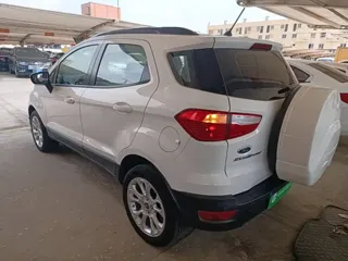 Ford EcoSport 2018 купить из Китая, цена 1 112 000 ₽ — Suifenhe Auto