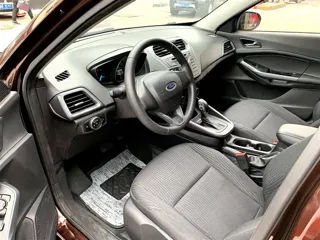 Ford Escort 2020 купить из Китая, цена 1 265 000 ₽ — Suifenhe Auto