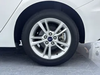 Ford Escort 2019 купить из Китая, цена 1 096 000 ₽ — Suifenhe Auto