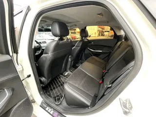 Ford Escort 2020 купить из Китая, цена 1 200 000 ₽ — Suifenhe Auto