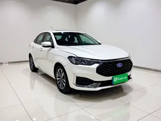 Ford Escort 2022 купить из Китая, цена 1 095 000 ₽ — Suifenhe Auto