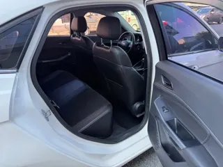 Ford Escort 2019 купить из Китая, цена 1 135 000 ₽ — Suifenhe Auto