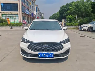 Ford Escort 2021 купить из Китая, цена 1 252 000 ₽ — Suifenhe Auto