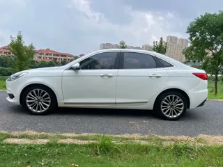Ford Escort 2019 купить из Китая, цена 986 000 ₽ — Suifenhe Auto