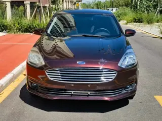 Ford Escort 2019 купить из Китая, цена 1 135 000 ₽ — Suifenhe Auto