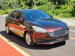 Ford Escort 2019 купить из Китая, цена 1 135 000 ₽ — Suifenhe Auto