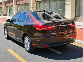 Ford Escort 2019 купить из Китая, цена 1 135 000 ₽ — Suifenhe Auto