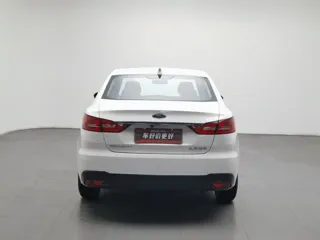 Ford Escort 2019 купить из Китая, цена 1 097 000 ₽ — Suifenhe Auto