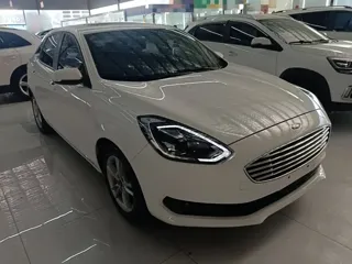 Ford Escort 2021 купить из Китая, цена 1 233 000 ₽ — Suifenhe Auto