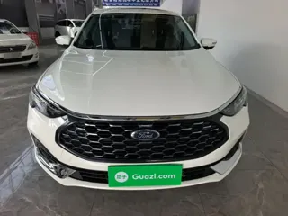 Ford Escort 2022 купить из Китая, цена 1 160 000 ₽ — Suifenhe Auto