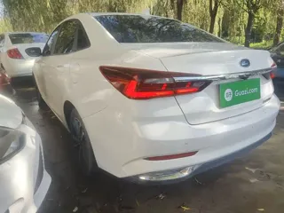 Ford Escort 2021 купить из Китая, цена 1 314 000 ₽ — Suifenhe Auto