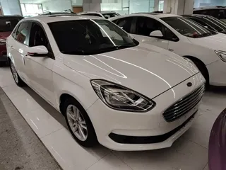 Ford Escort 2019 купить из Китая, цена 1 099 000 ₽ — Suifenhe Auto