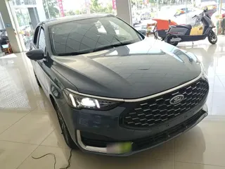Ford Escort 2022 купить из Китая, цена 1 262 000 ₽ — Suifenhe Auto