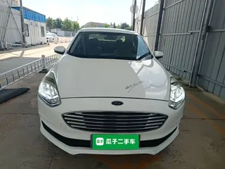 Ford Escort 2019 купить из Китая, цена 1 044 000 ₽ — Suifenhe Auto