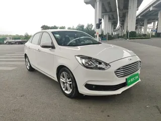 Ford Escort 2019 купить из Китая, цена 1 219 000 ₽ — Suifenhe Auto