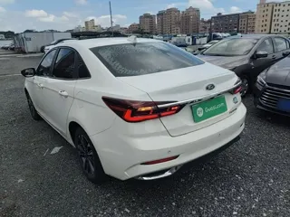 Ford Escort 2022 купить из Китая, цена 1 107 000 ₽ — Suifenhe Auto