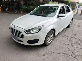 Ford Escort 2019 купить из Китая, цена 1 131 000 ₽ — Suifenhe Auto