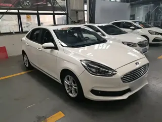 Ford Escort 2020 купить из Китая, цена 1 176 000 ₽ — Suifenhe Auto