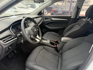 Roewe RX3 2019 купить из Китая, цена 1 240 000 ₽ — Suifenhe Auto